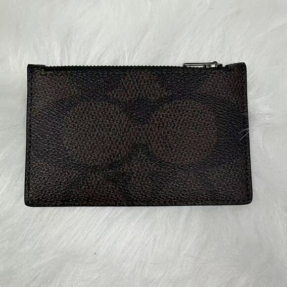 Coach Zip Card Case In Blocked Signature Canvas In Walnut/Tan CAB81 NWT - Picture 1 of 4